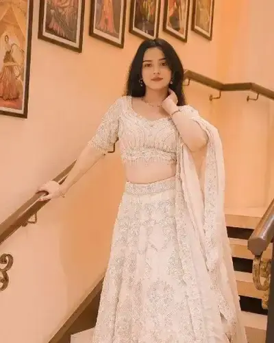 Escort Sewri